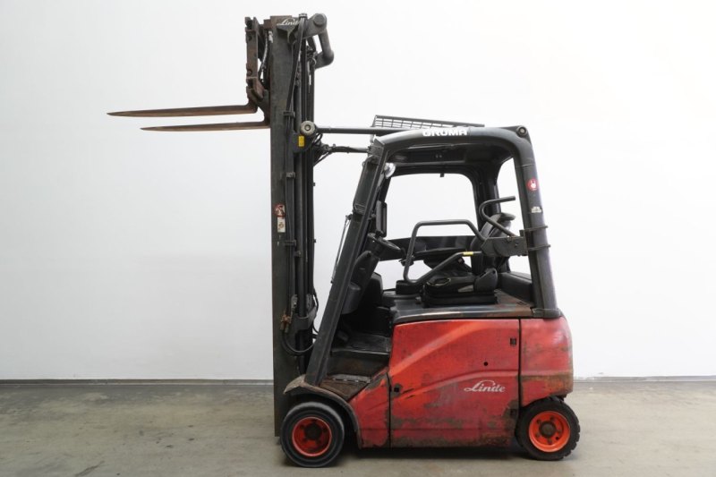 Frontstapler Linde E 20 PH 386 (2013)