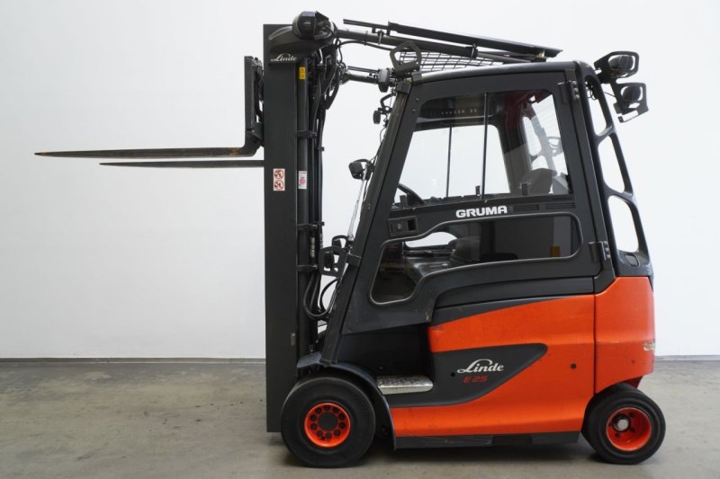 Frontstapler Linde E 25/600 H 387 (2022)