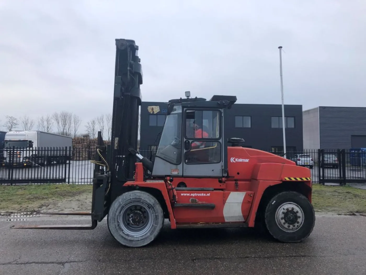 Kalmar DCE 120-6 - 2