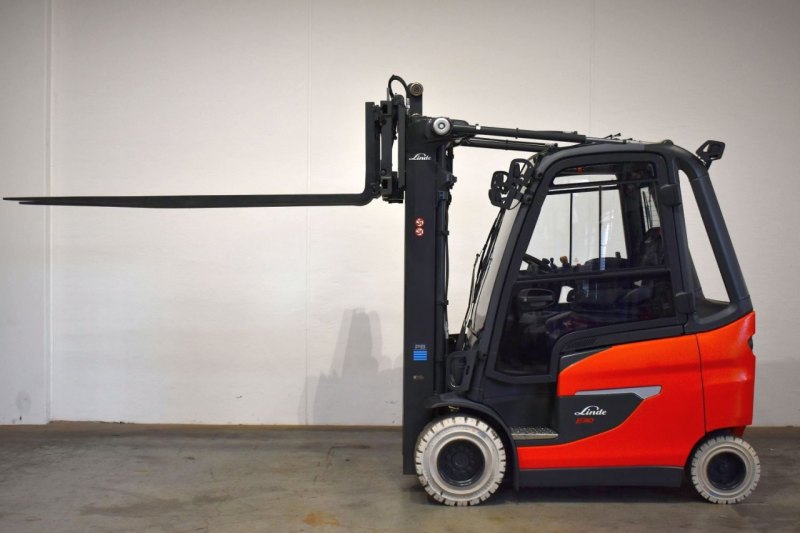 Frontstapler Linde E 30/600 H 1252 (2023)
