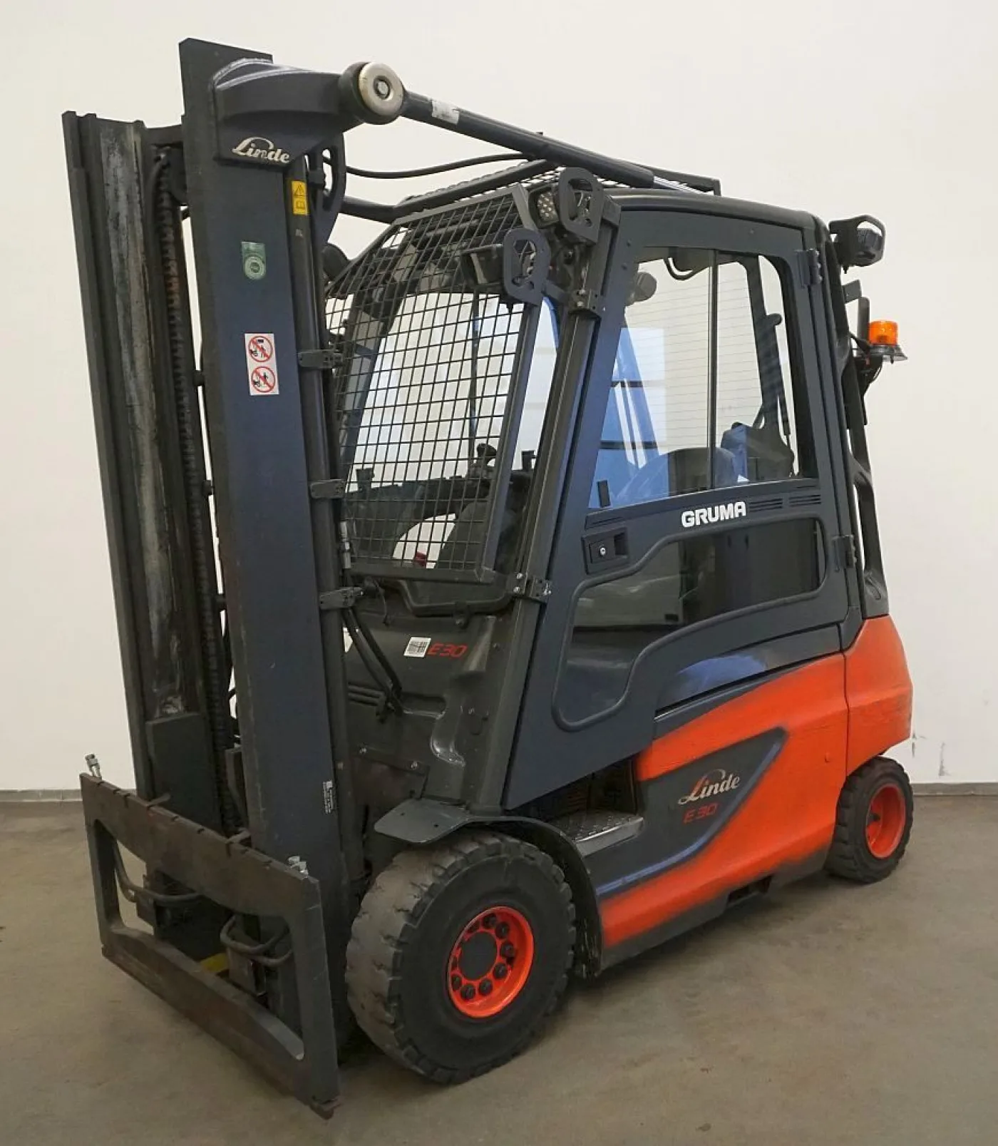 Frontstapler Linde E 30 387 (2018) - 1