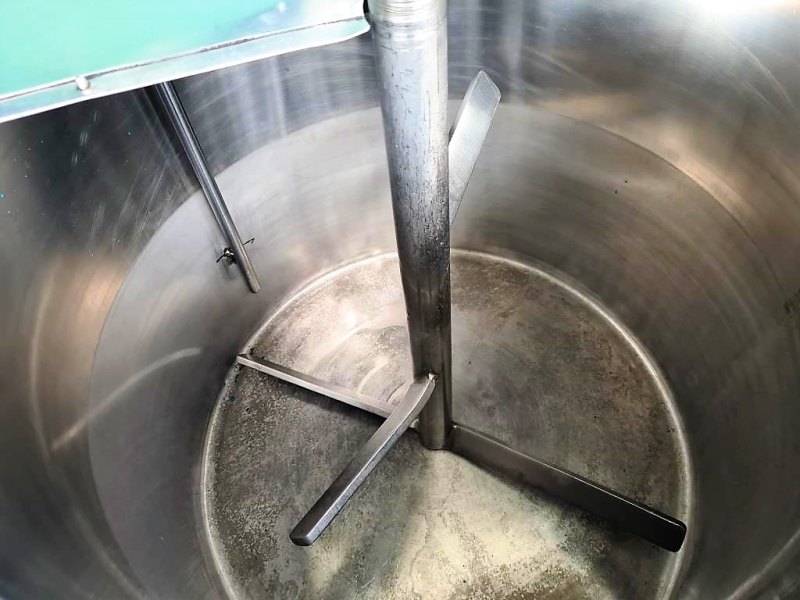 FUSORE DISSOLUTORE INCAMICIATO – MOD. 200 LT