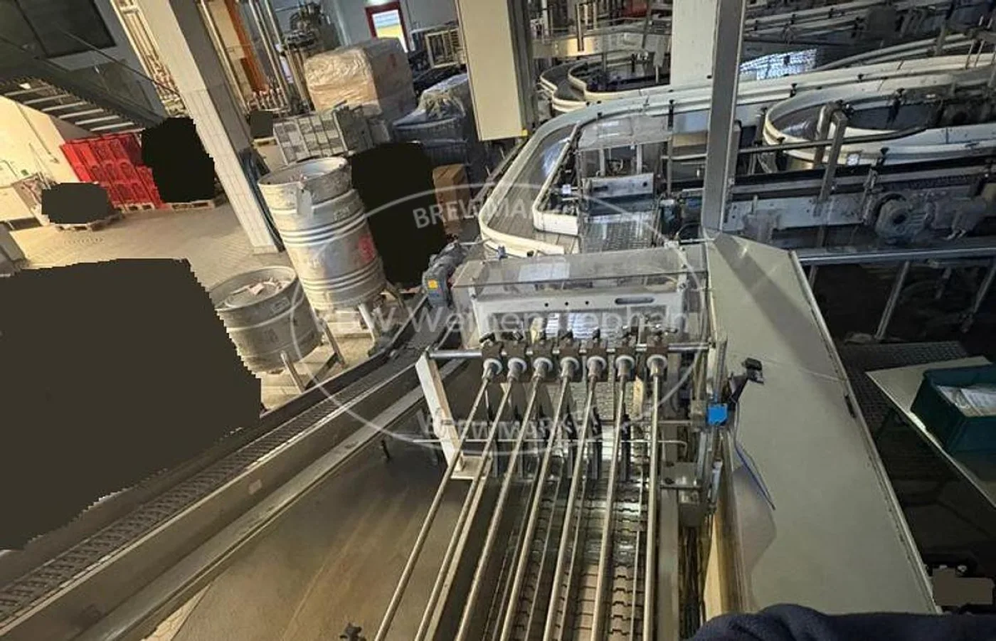 Tray packaging and shrink wrapping machine - 8