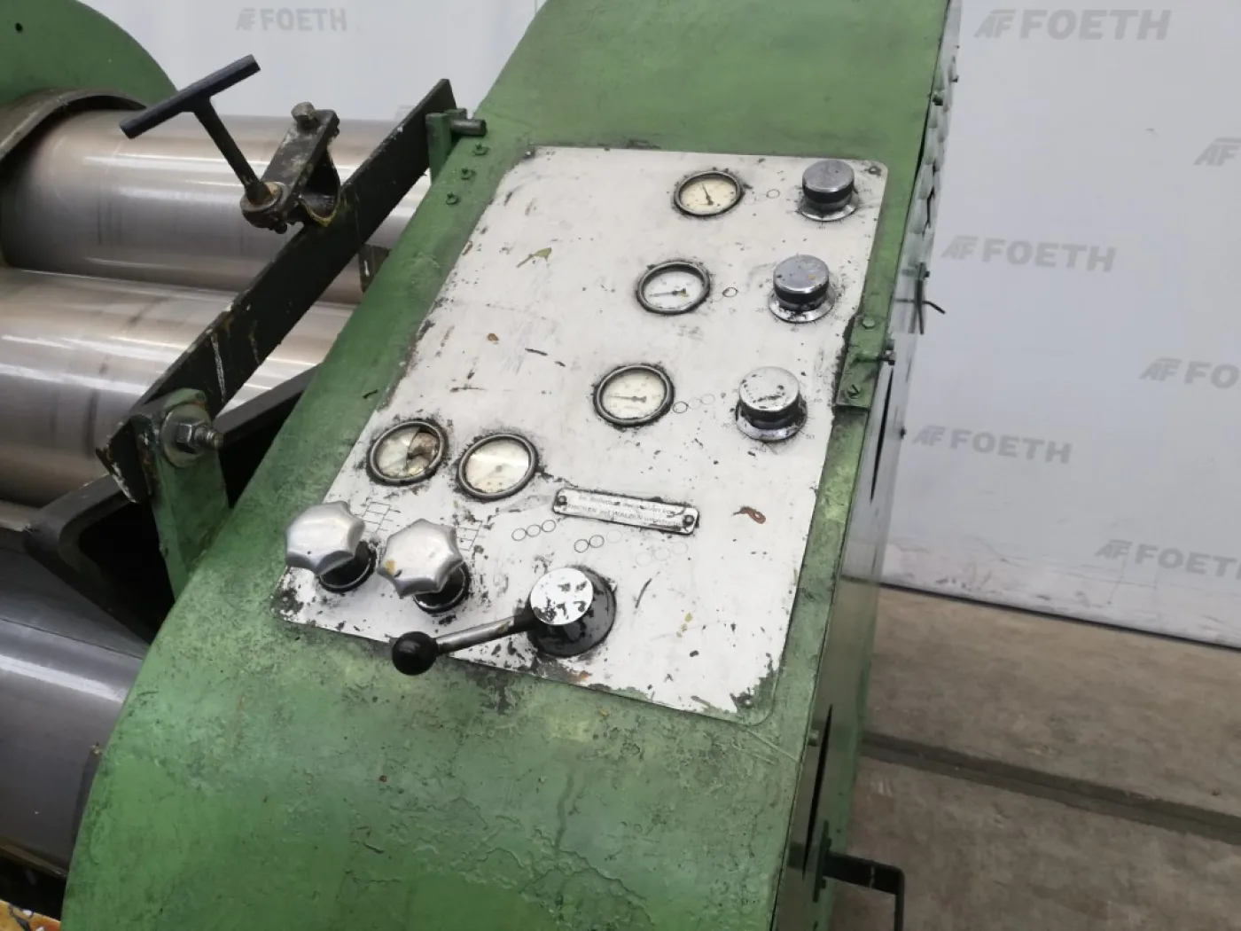 Bühler SDV-900 - Three roll mill - 3