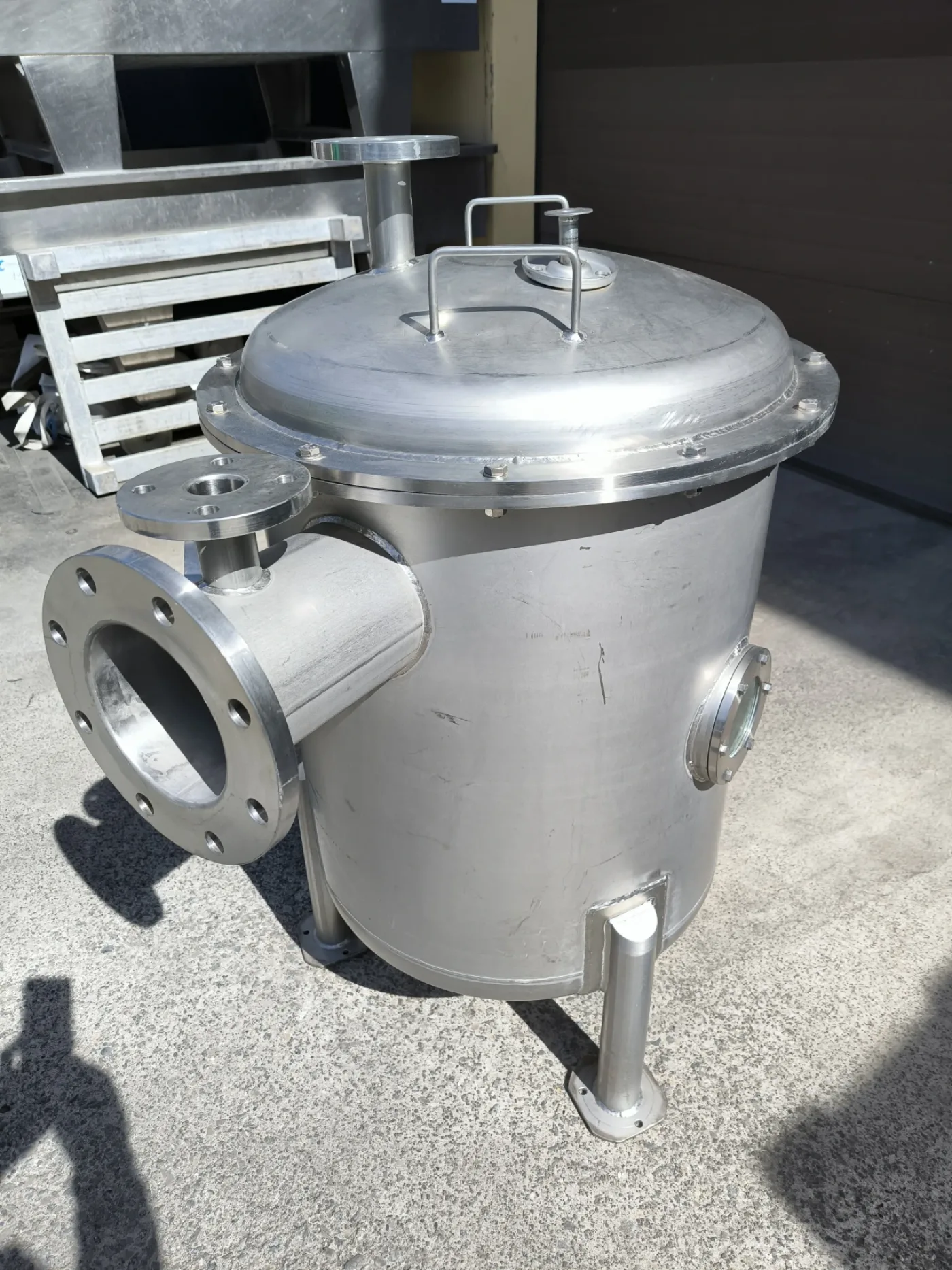 SECOND-HAND STAINLESS STEEL SYPHONE CLOSURE 200 LITERS - 3