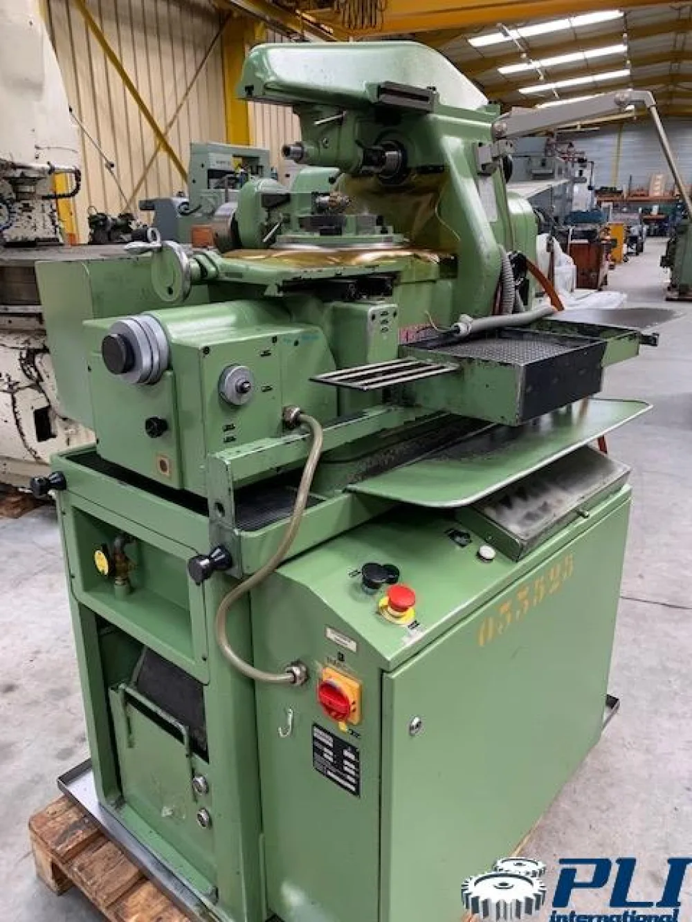 Generation pruning machine MIKRON 102.05 SPS