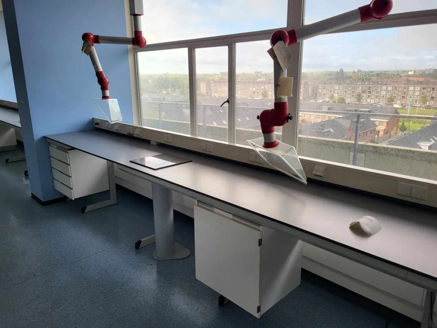 2001 – Used S+B Laboratory wall table (560/510 cm) - 3