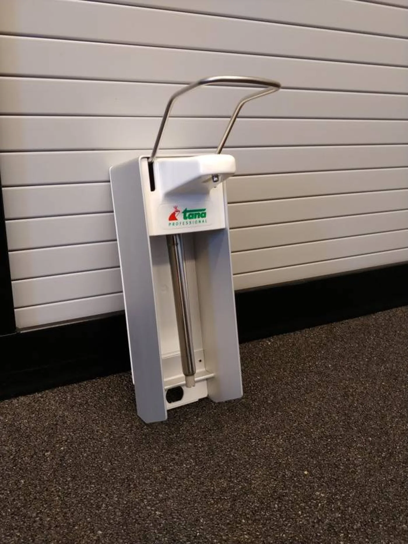 Dispenser - 4