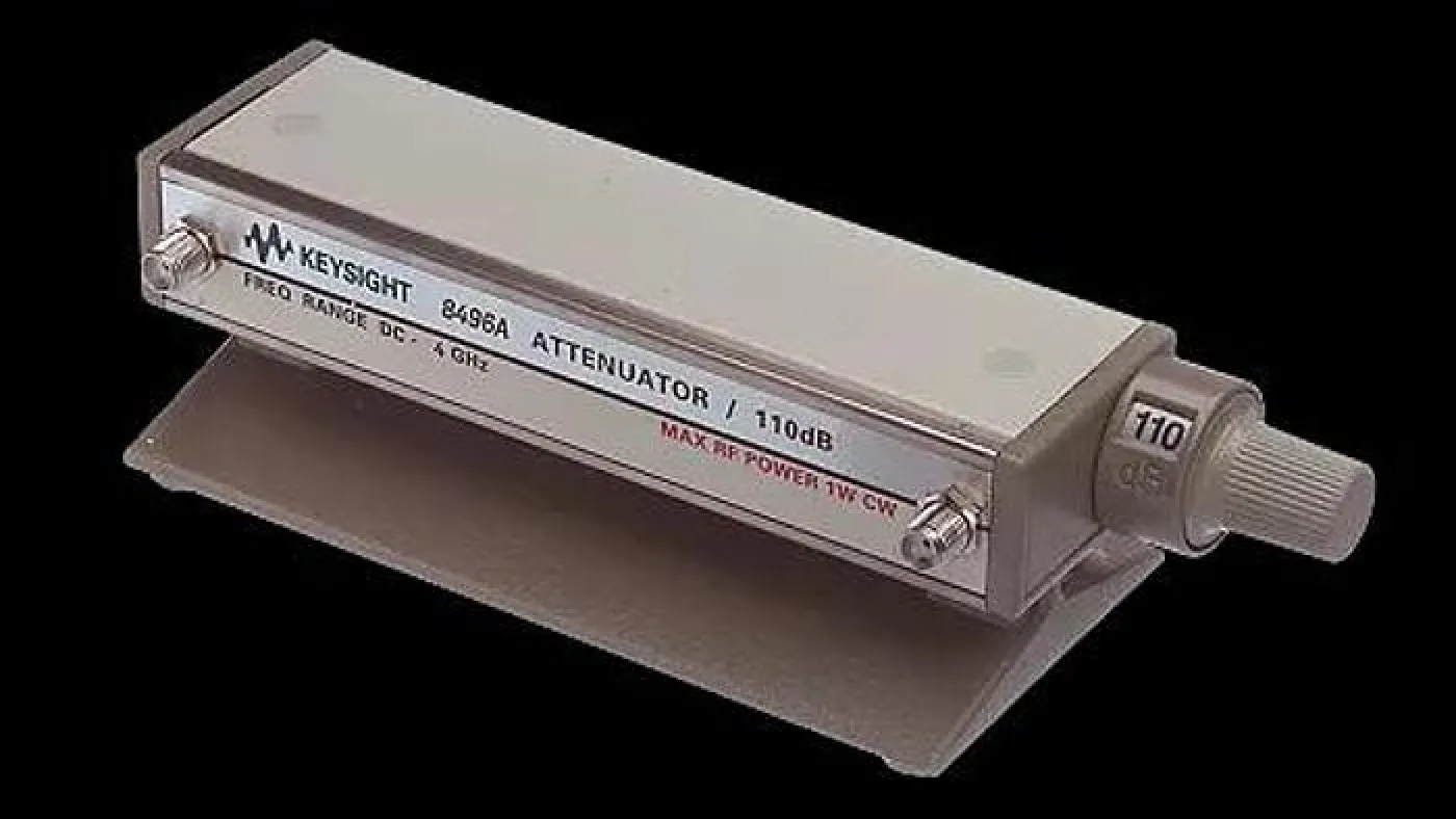 Agilent / HP 8496A - 1