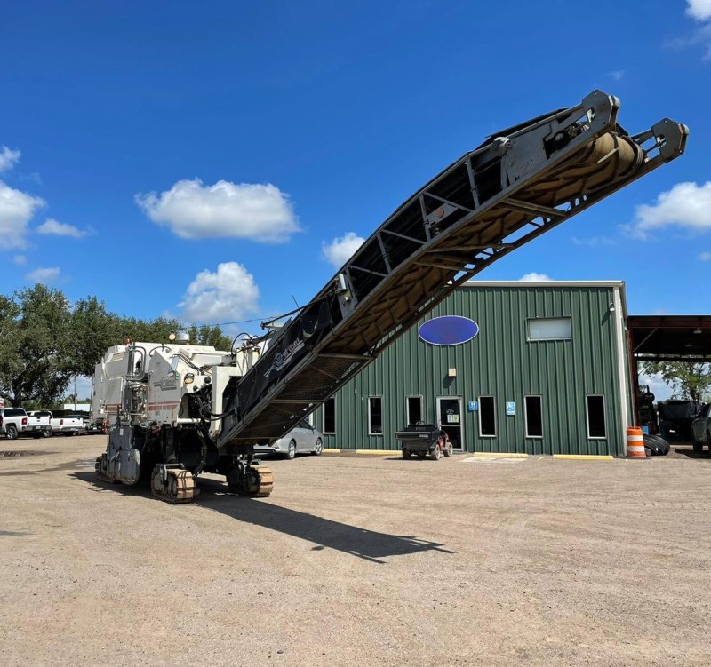Wirtgen W 100 CFi Road Planer