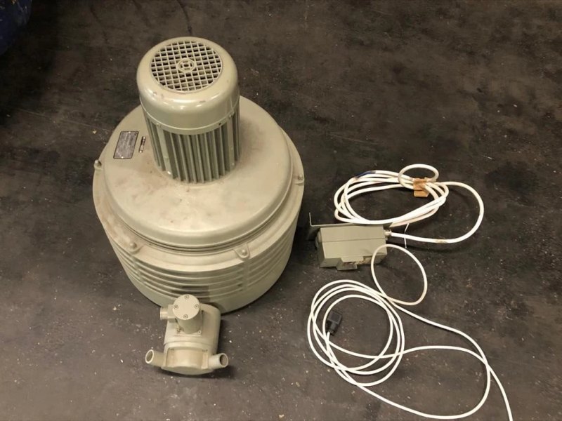 Rietschle CEV 3709-D5 bomba de vacío presión