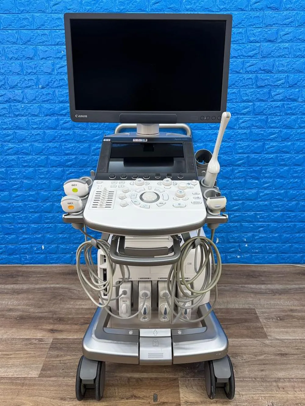 Canon Aplio I600 Ultrasound YOM: 2019