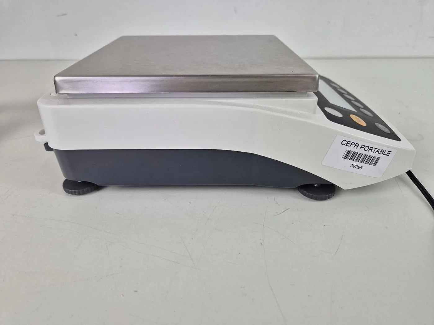 Sartorius Tare ENTRIS2202-1S Balance - 8
