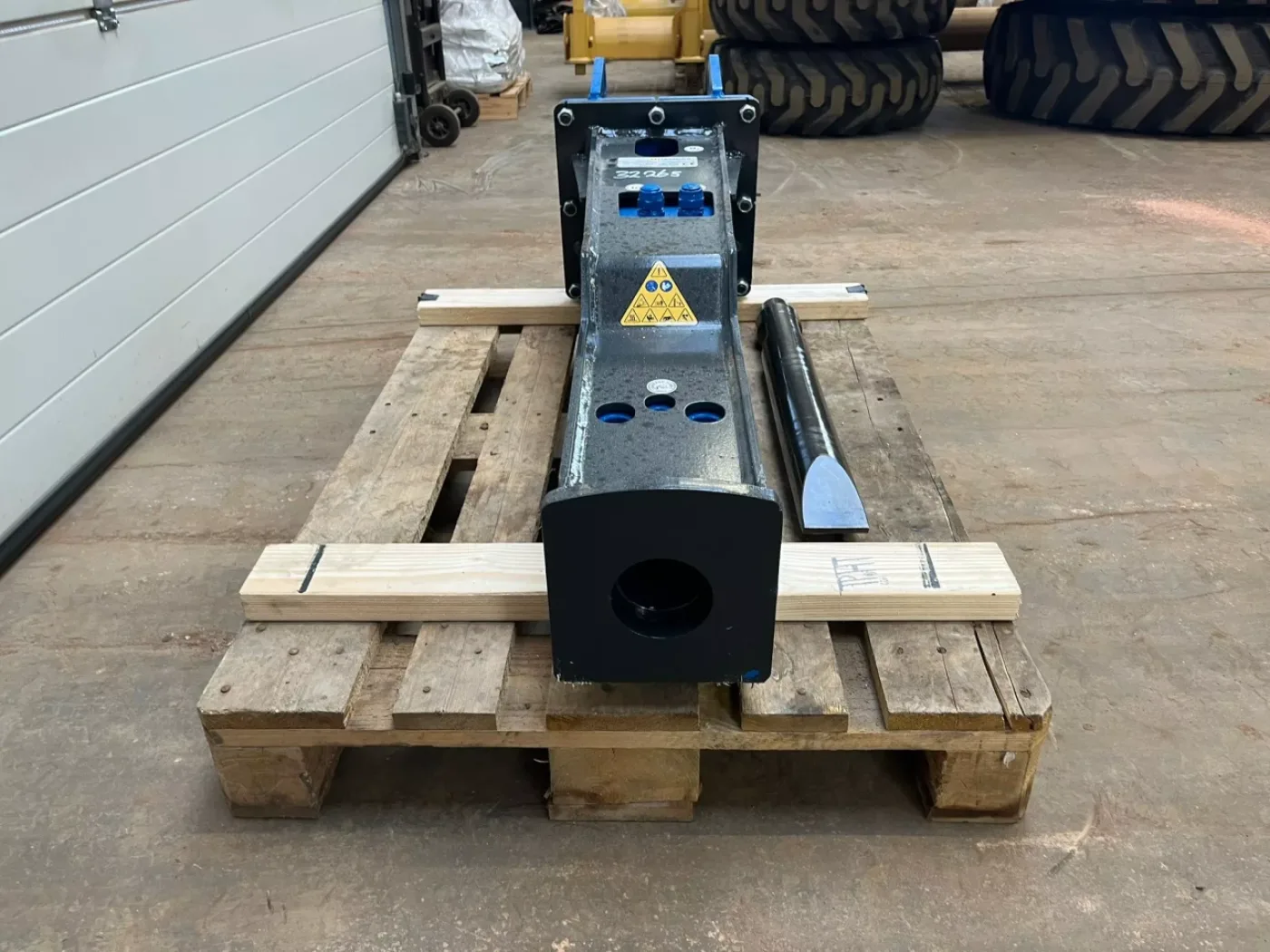 Hammer HS320 fits 3-6 Ton excavator - 5