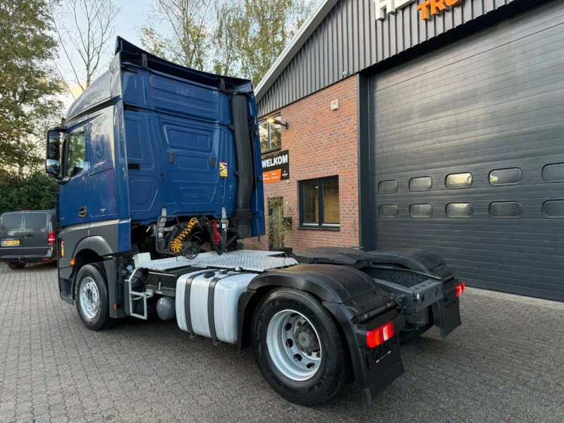 Mercedes-Benz Actros 1940 4x2 Streamspace Spoilers 722,835 km