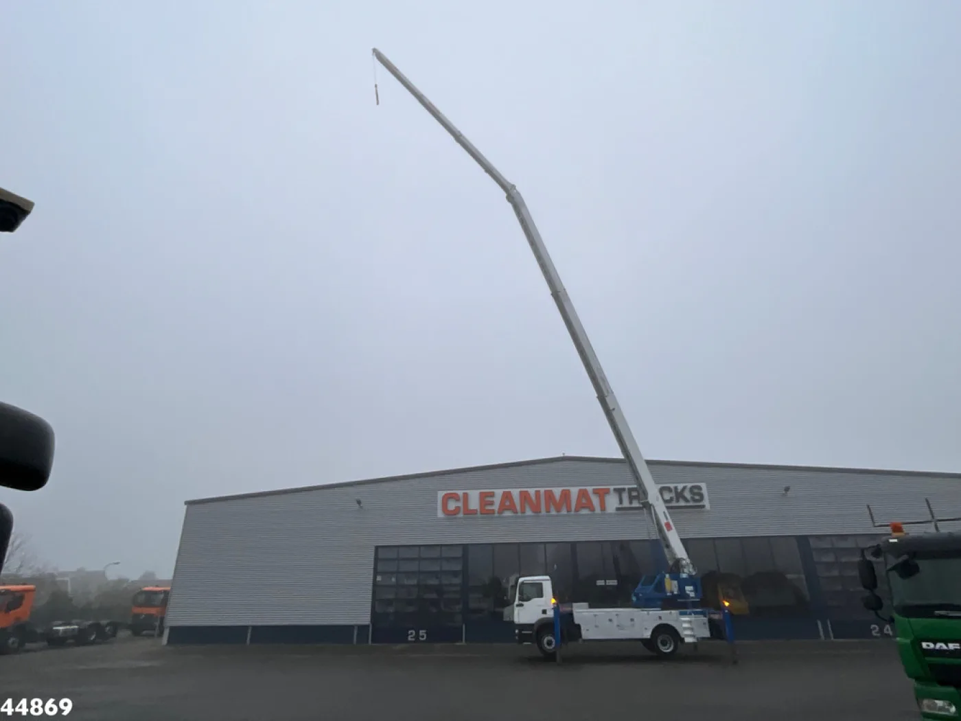 MAN TGM 15.290 Klaas 35 meter Dachdecker Kran - 2