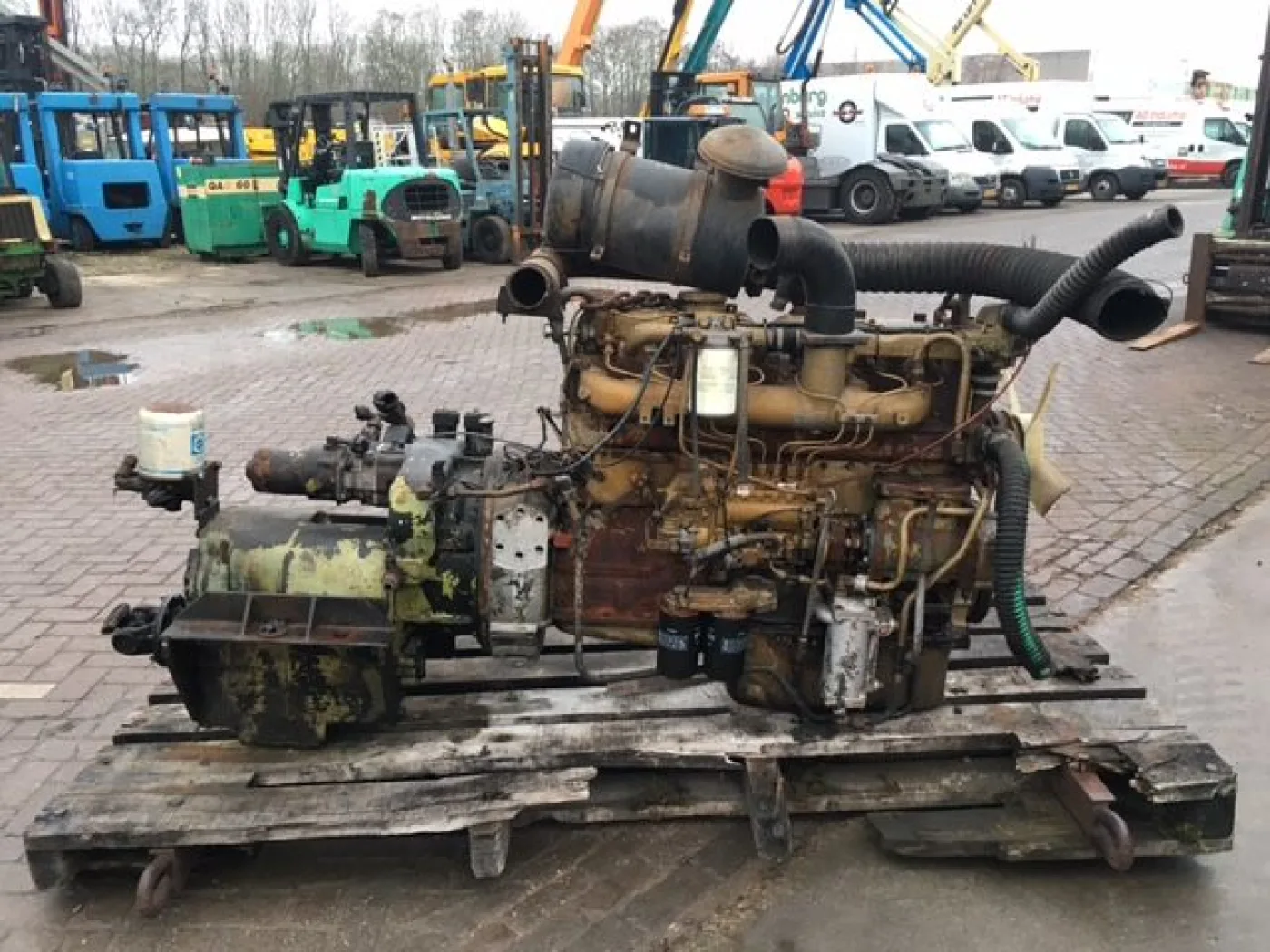 DAF 825 - 1