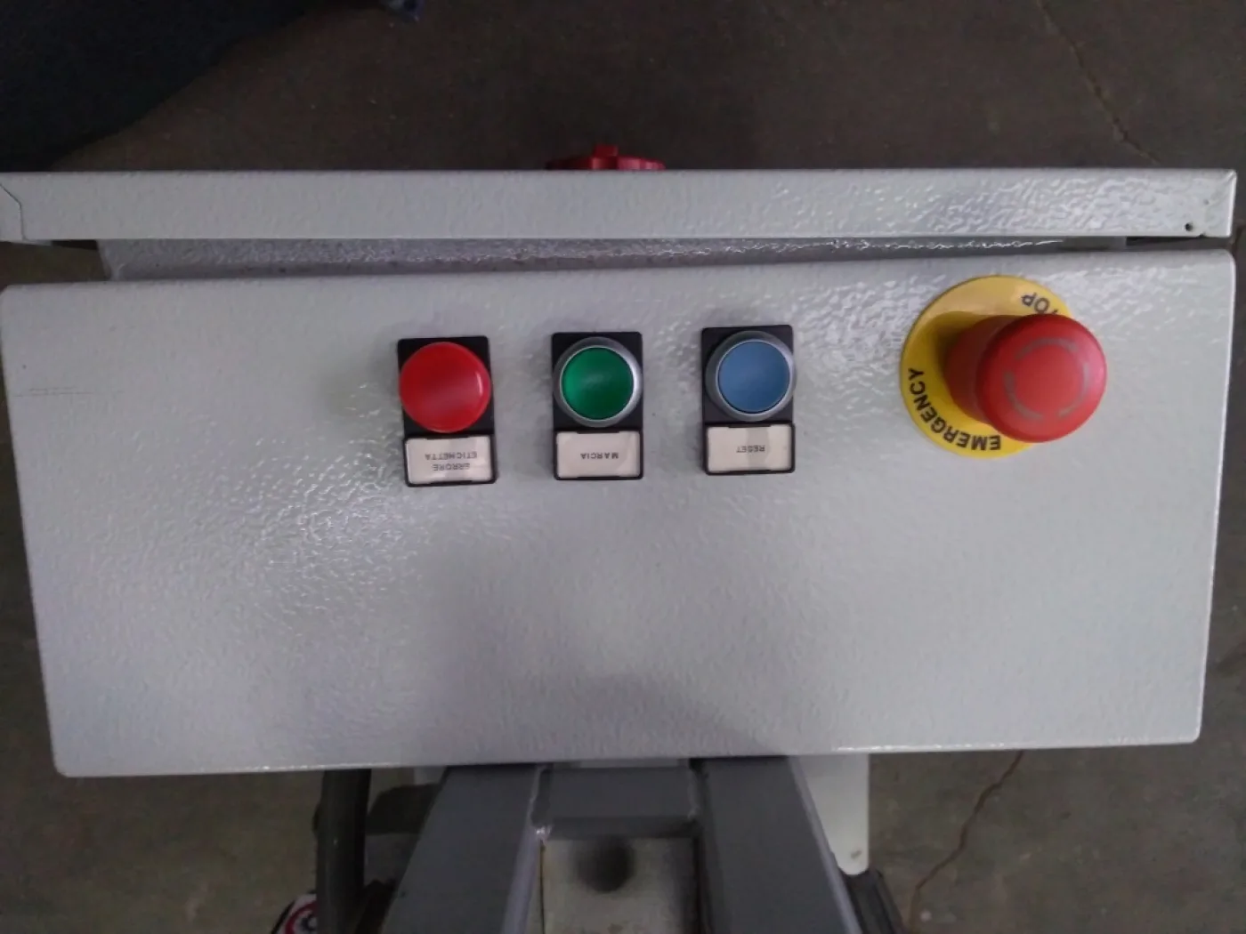 NASTRO TRASPORTATORE MOTORIZZATO SISTEMA ASSEMBLAGGIO CON DOPPIO STRATO – SIEMPHARMA – MOD. NS1000 - 5