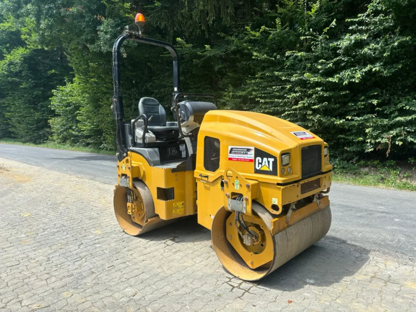 CAT - CB 24 B - 5