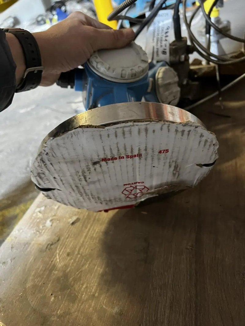 PRESSURE INDICATORS C7054