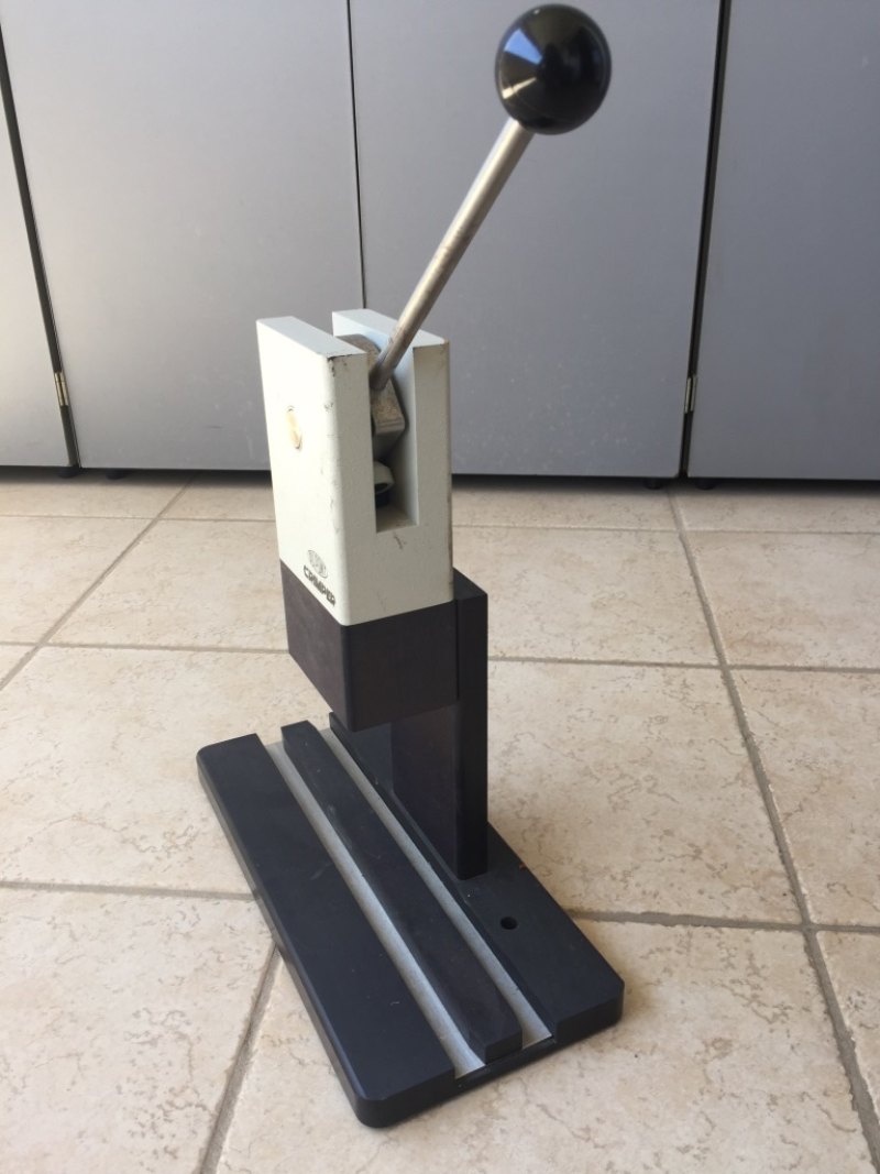 SISTEMA DI CHIUSURA TUBI SORVALL INSTRUMENTS – MOD. ULTRACRIMP
