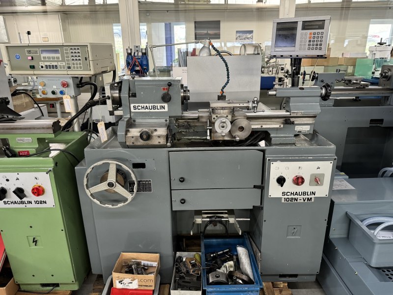 LEADSCREW LATHE “SCHAUBLIN” TYPE 102N-VM W-25