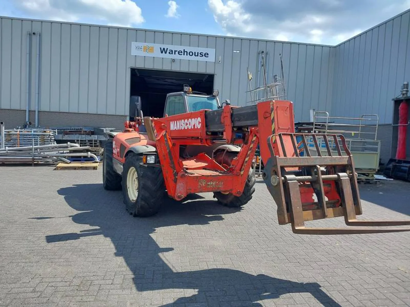Manitou Telehandler - 1