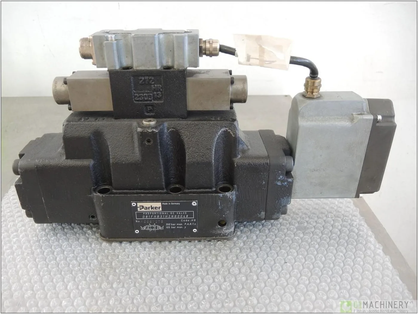 2000 PARKER D81FHB31H2NB0048 AI1781 - 2