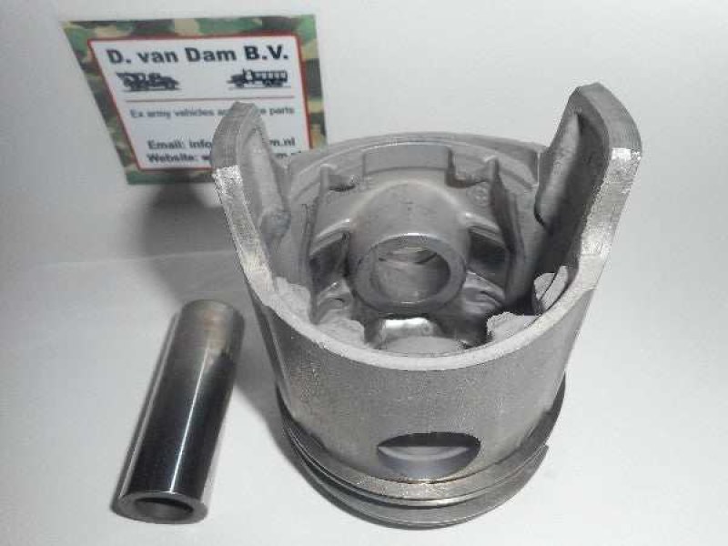 Piston 81,50MM with springs, pin and retaining clip