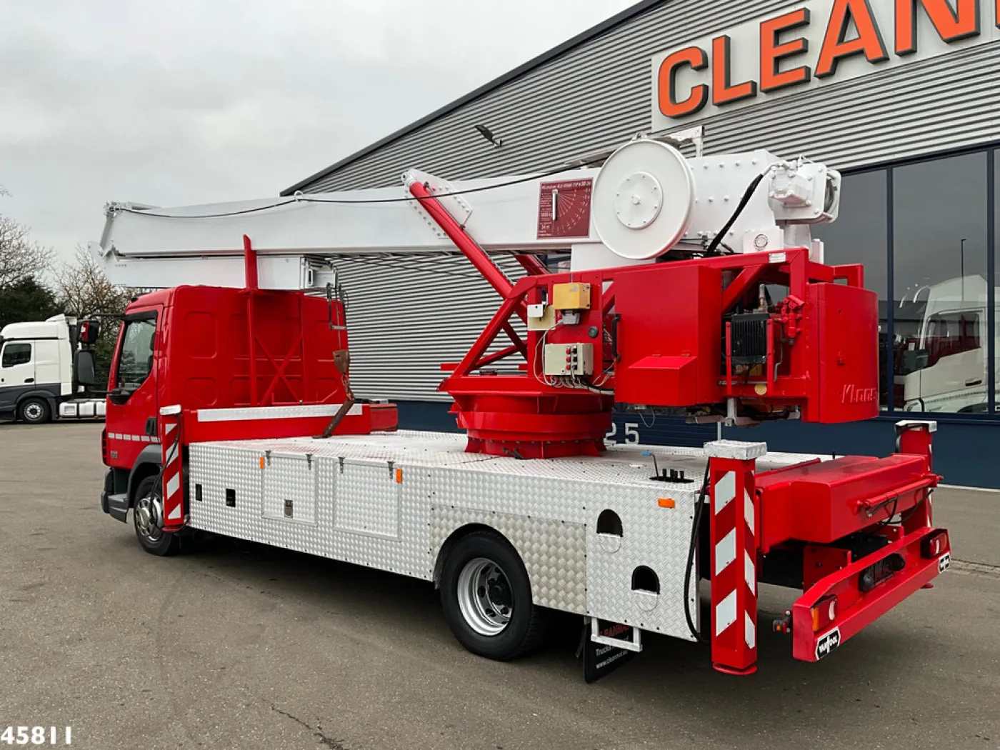 DAF FA 45 CF 220 Klaas 34 meter Dachdeckerkran - 3