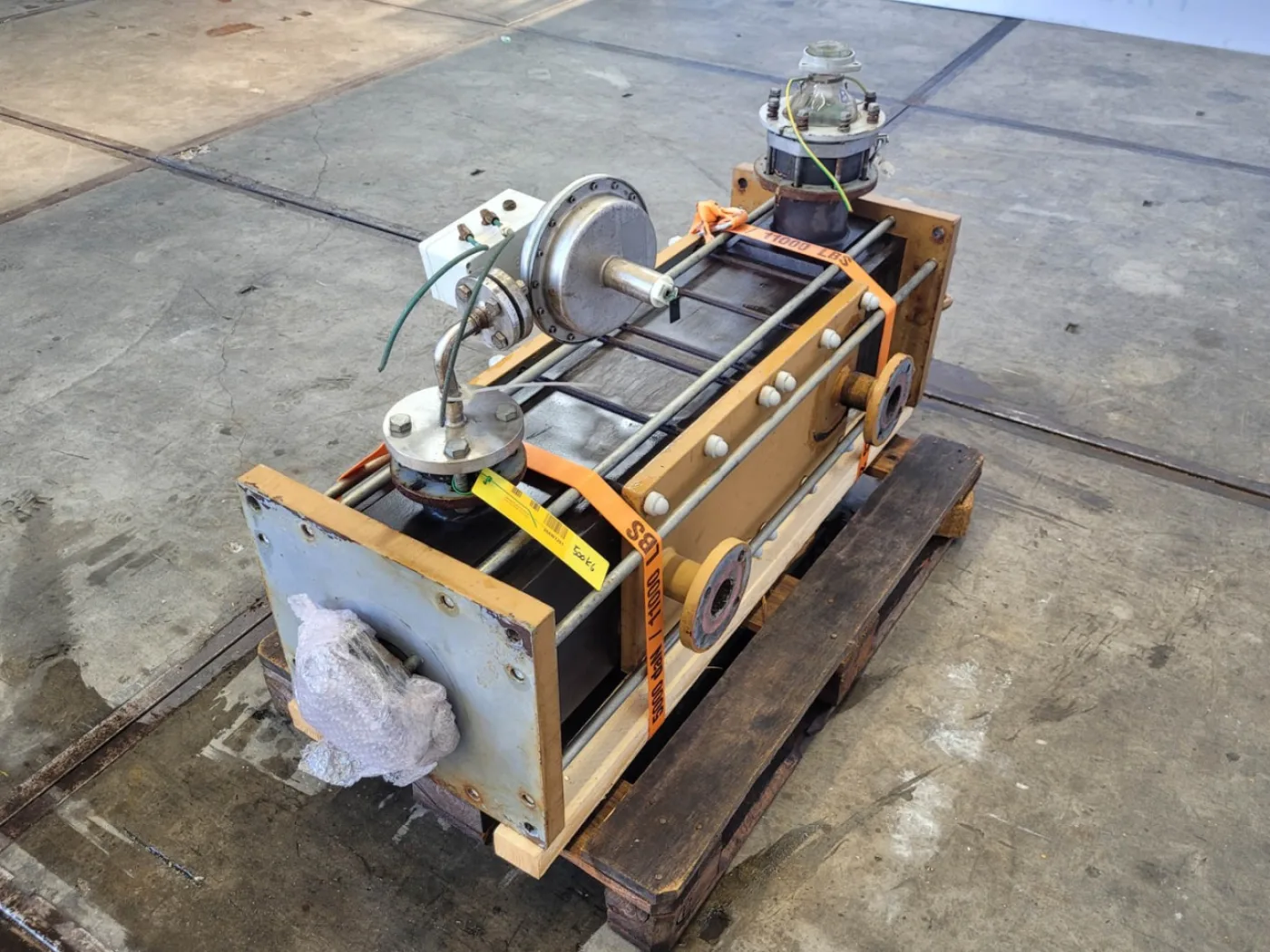 Vicarb Deutschland GmbH "Block Graphite" 2,9m² - Shell and tube heat exchanger - 5