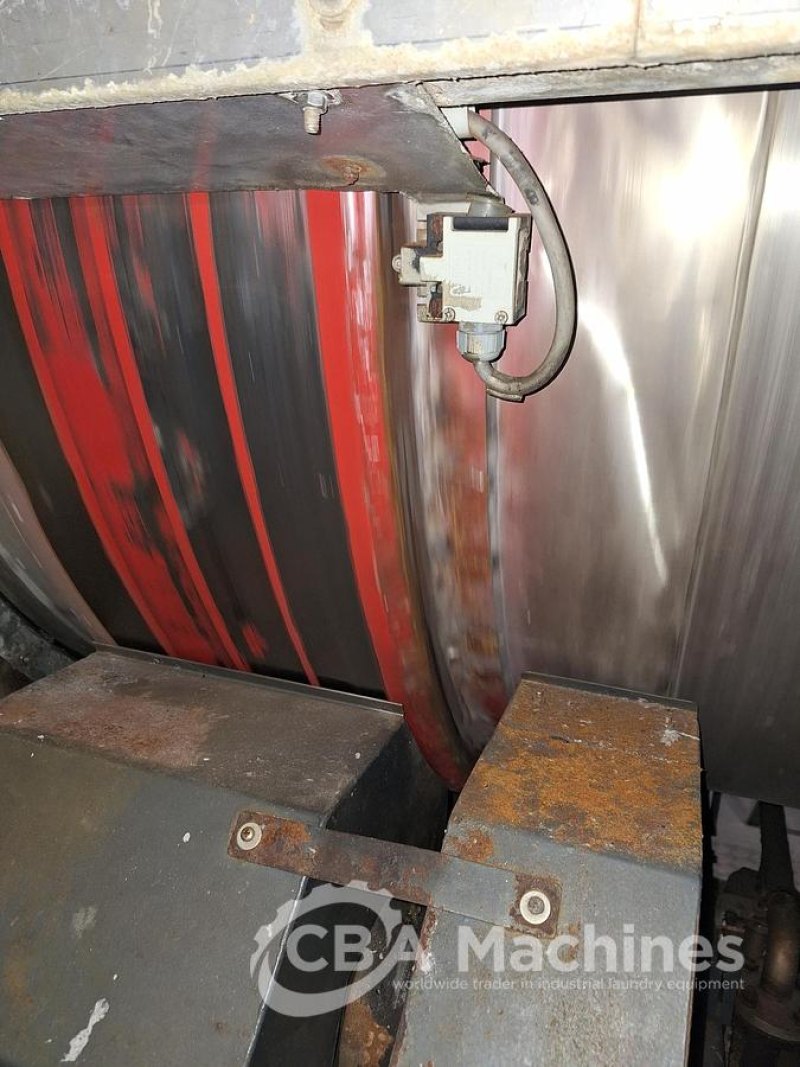 1999 CBW Tunnel Lavatec 16x50kg (897)