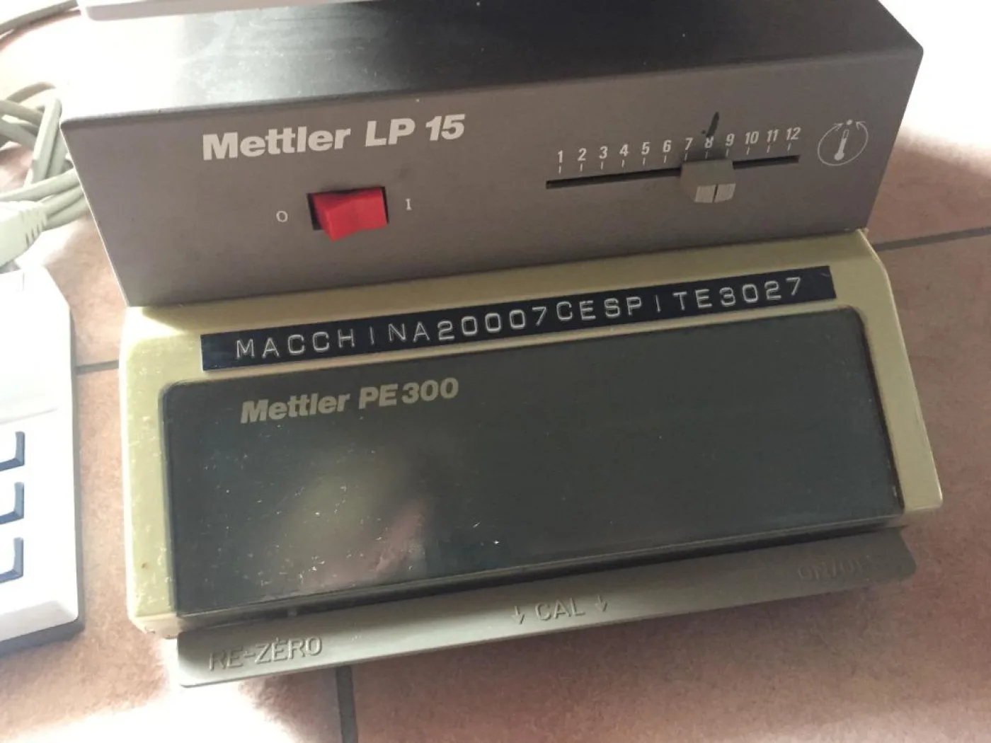 BILANCIA DA BANCO METTLER MOD. PE300 + PL15 ANALIZZATORE DI UMIDITÀ - 5
