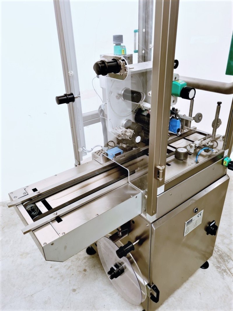 ETICHETTATRICE – NERI – MOD. SL 400 V