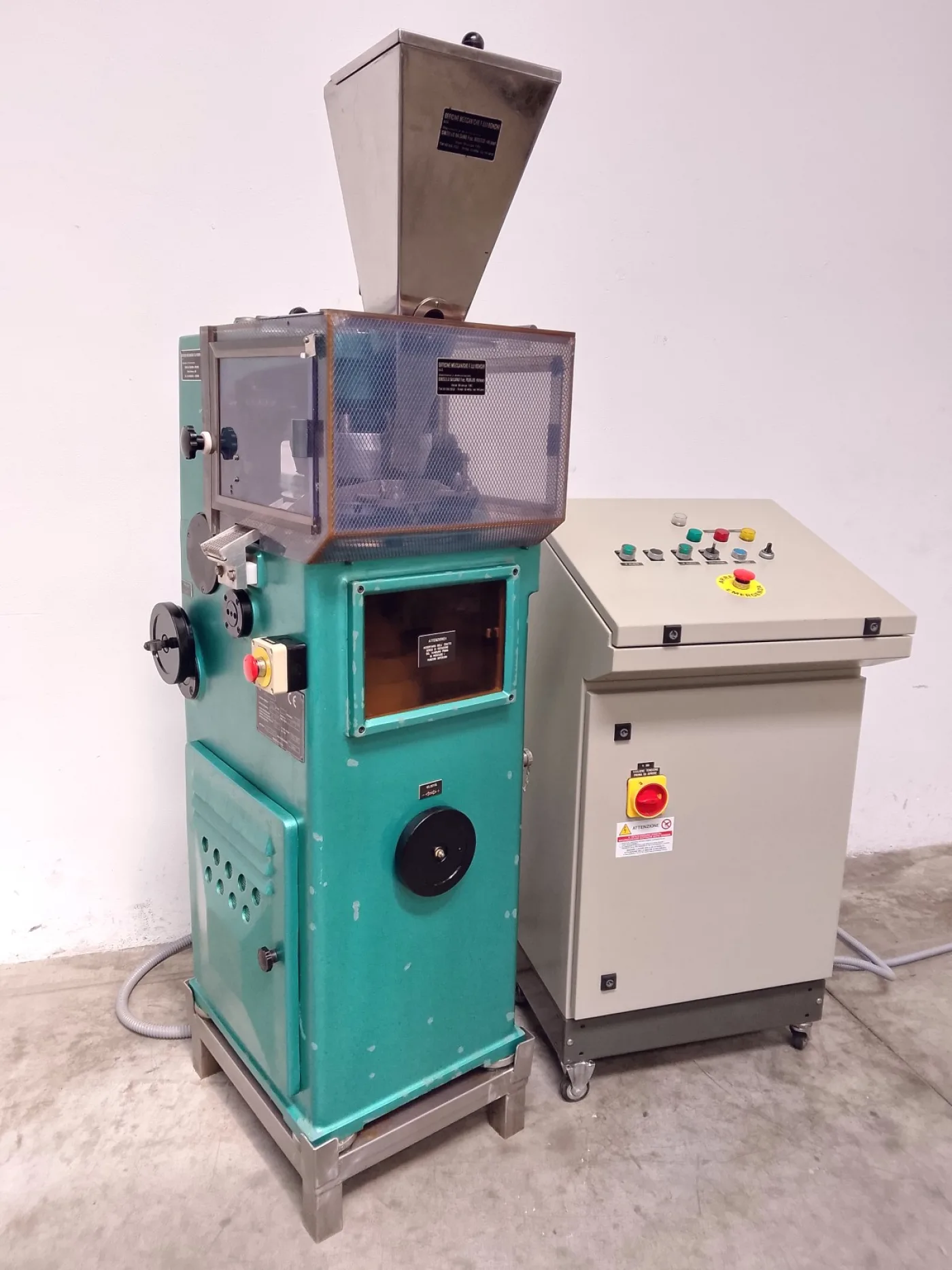 COMPRIMITRICE ROTATIVA – RONCHI – MOD. AM 13/8 - 7