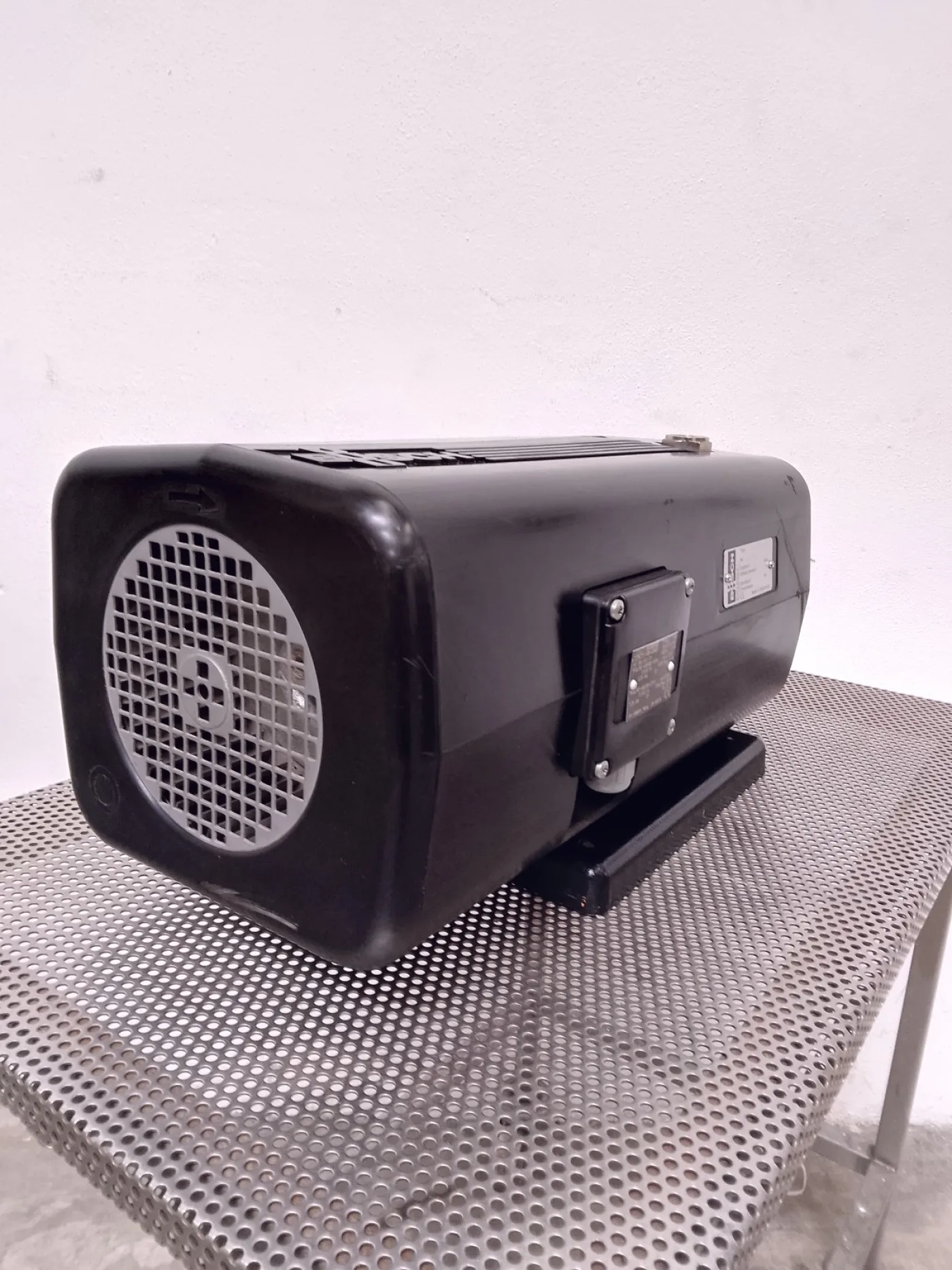 POMPA DA VUOTO – BUSCH – MOD.SV1040B000INXX - 2