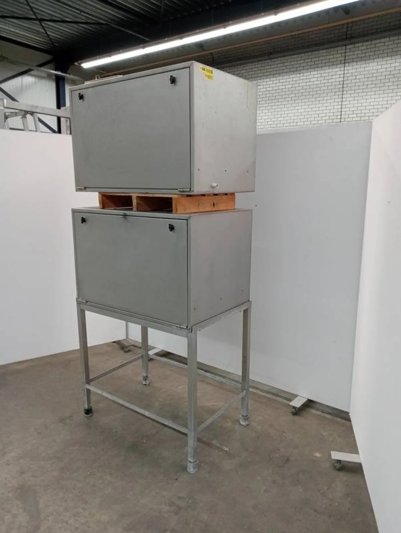 Stainless steel cabinet - 3