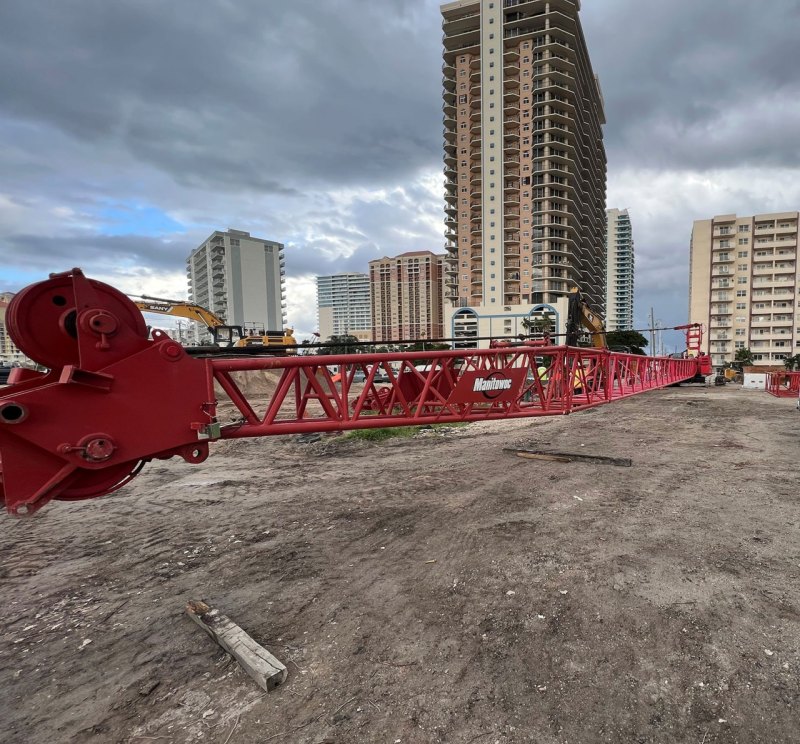 Grove GMK 6300L-1 Mobile Crane