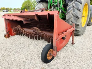 Bamlett mounted straw chopper