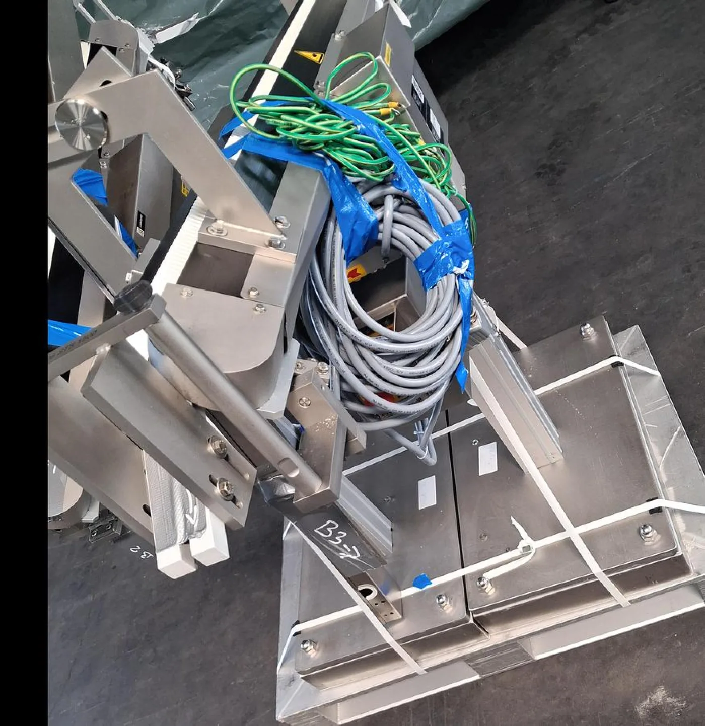 Inova Pharma Systems STS 1500 Edelstahl Zuführ- und Transportsystem - 5