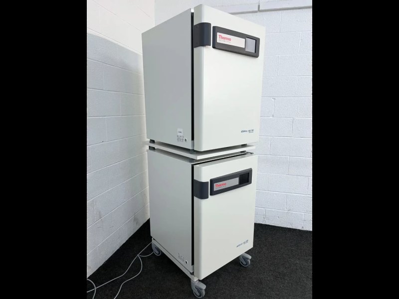 Thermo Scientific HERAcell VIOS 160i Incubator Stack