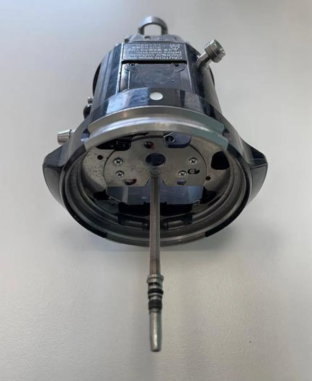 Electrical connector housing for 1500 series