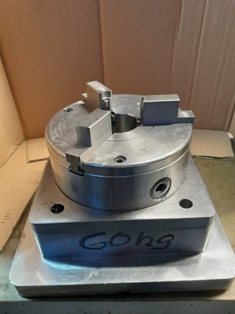 ZS 200 + Grundplatte RÖHM