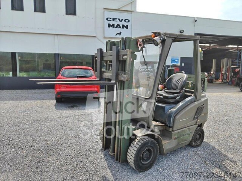 Jungheinrich DFG20 AK Heftruck 1800kg   Side shift / Free-lift