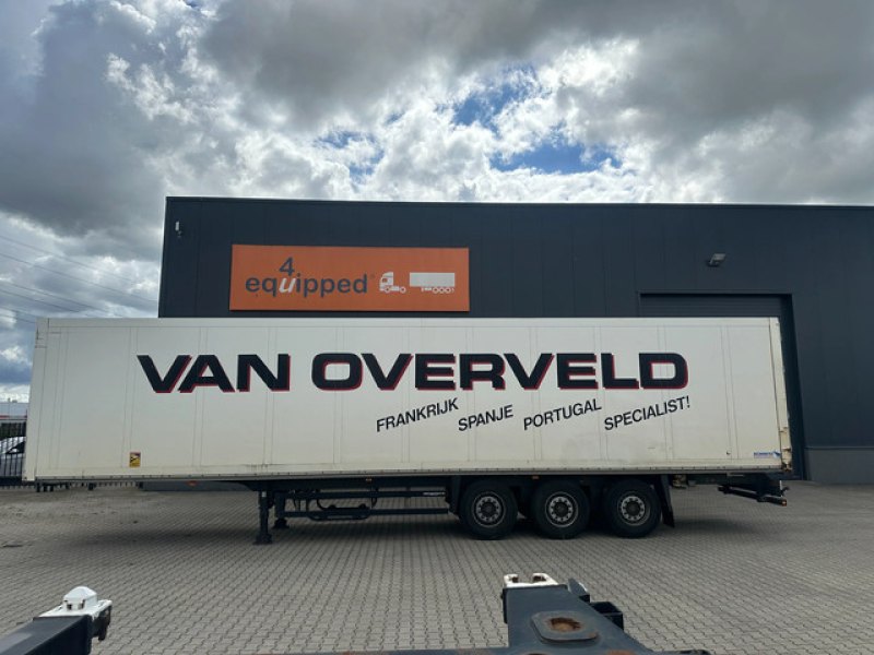 Schmitz Cargobull SKO24 / SAF DISC / 2x LIFTAXLE / GALVANIZED / NL-TRAILER