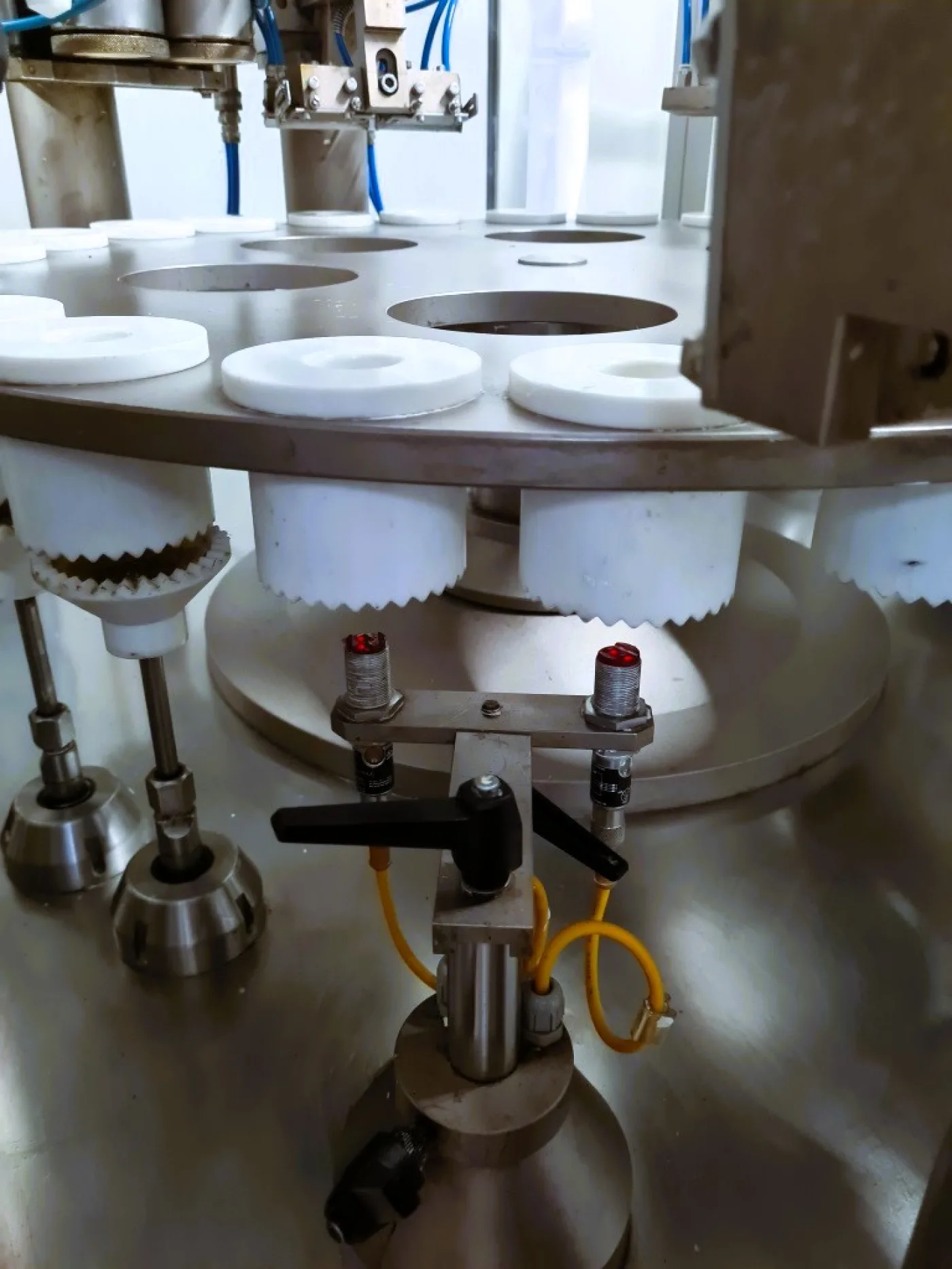 INTUBETTATRICE PER TUBETTI IN PLASTICA – UNIPAC ROMACO – MOD. UNIPAC 240 - 7