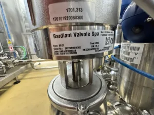 Valve manifold