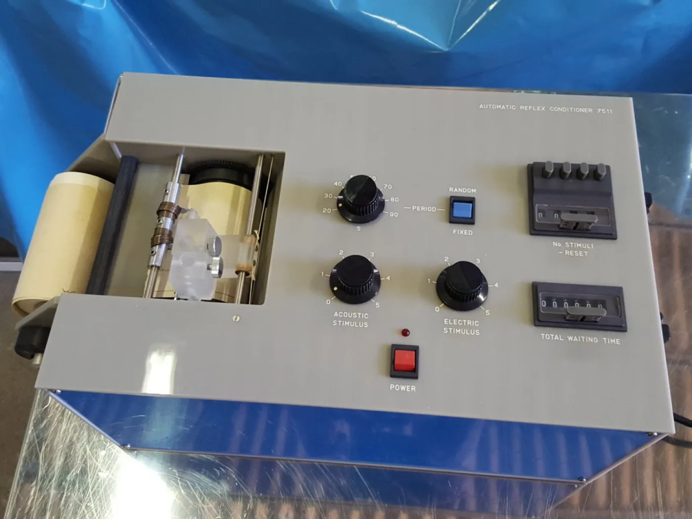 AUTOMATIC REFLEX CONDITIONER – UGO BASILE – MOD. 7511 - 4