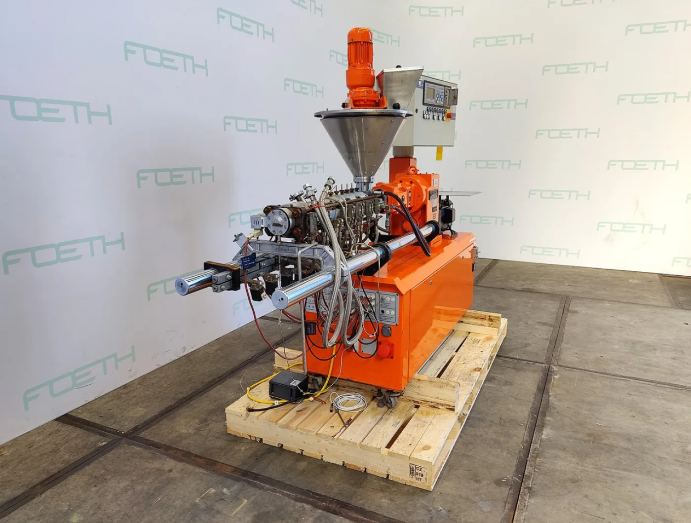 Leistritz LSM-30 34 GG - Double screw extruder - 6