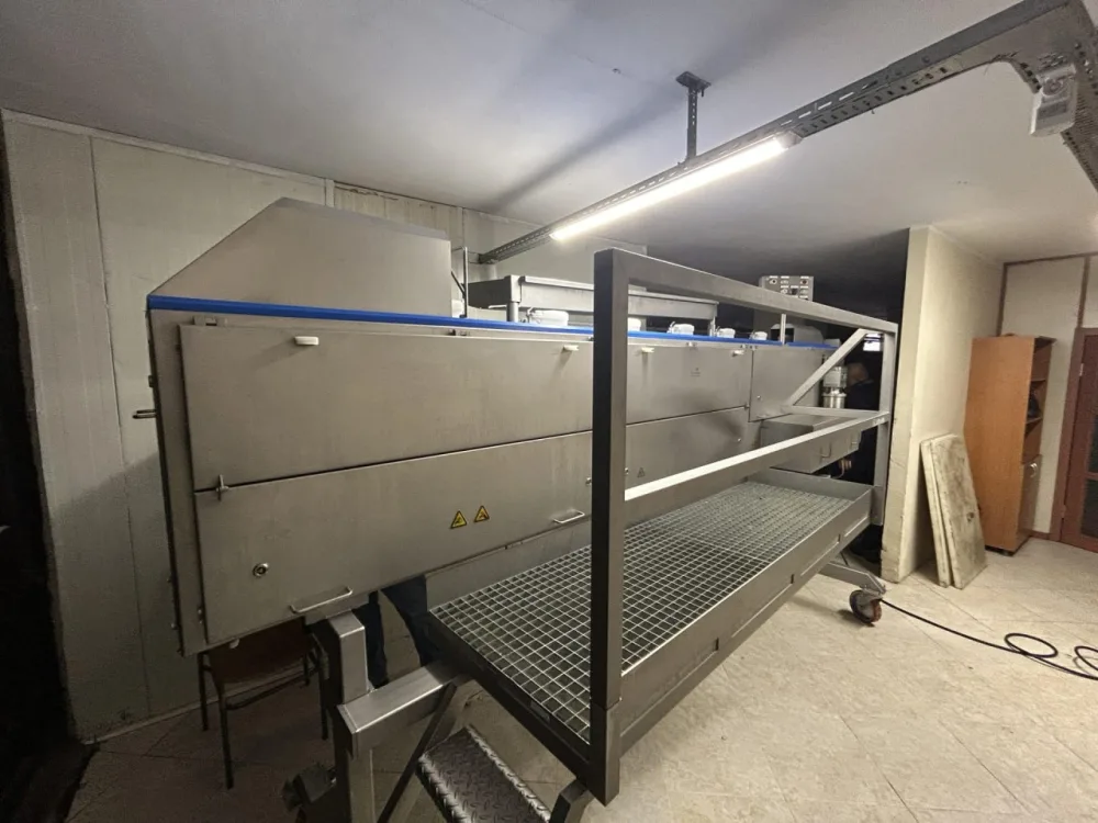 Breast Cap Deboning Machine, Foodmate, FM 7.50